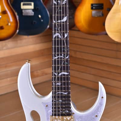 Ibanez PIA PIA3761SLW Steve Vai Signature Stallion White image 15