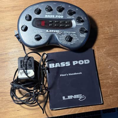 Line 6 Bass POD Multi-Effect and Amp Modeler 2001 - 2003 - Black image 1