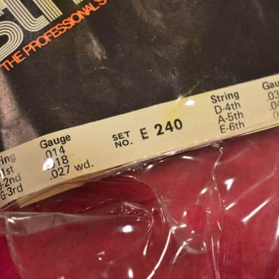 Vintage 1960's Gibson String Pack - UNOPENED NOS - Flatwound .14 - .56 Case Candy Rare! image 4