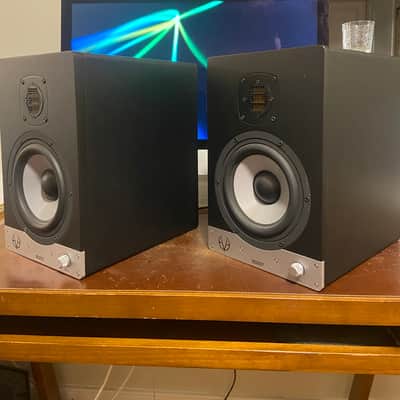 Pair Eve SC207 Studio Monitors image 3