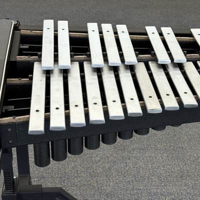 Adams GCF33 Concert 3.3 Octave Glockenspiel with Field Frame image 2