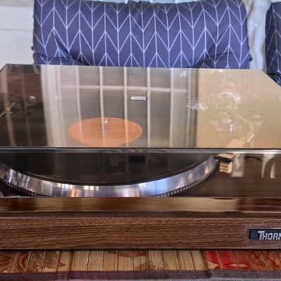 VINTAGE THORN RESTORED TURNTABLE/33/45 SPEED/CHROME EDITION image 5