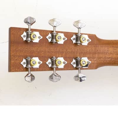 Larrivee D-40 Solid Spruce Mahogany Lefty Legacy Guitar image 7