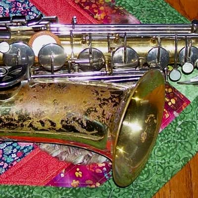 Unbranded Tenor Saxophone w/ Case #802113 Taiwan image 2