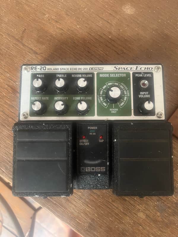 Boss RE-20 Space Echo