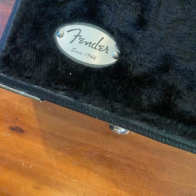 Fender Classic Series Black Tolex Case Strat Tele Stratocaster Guitar Blk Lining image 5