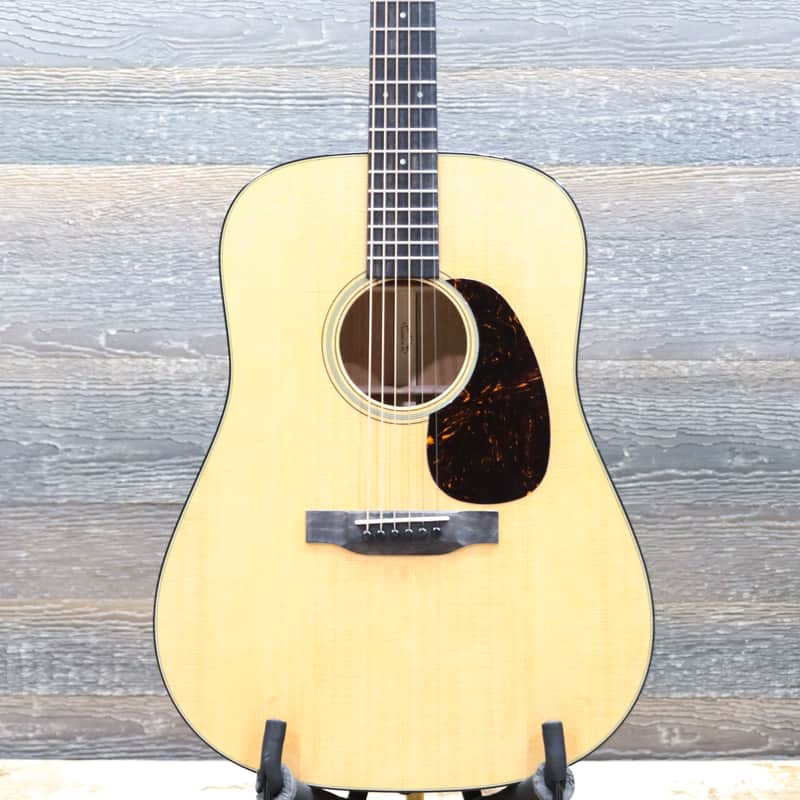 Martin Standard Series D-18 | Reverb Canada