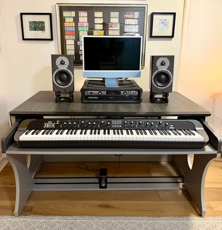 Zaor Miza M Flex Studio Workstation Desk – Grey Wengé - MINT image 1