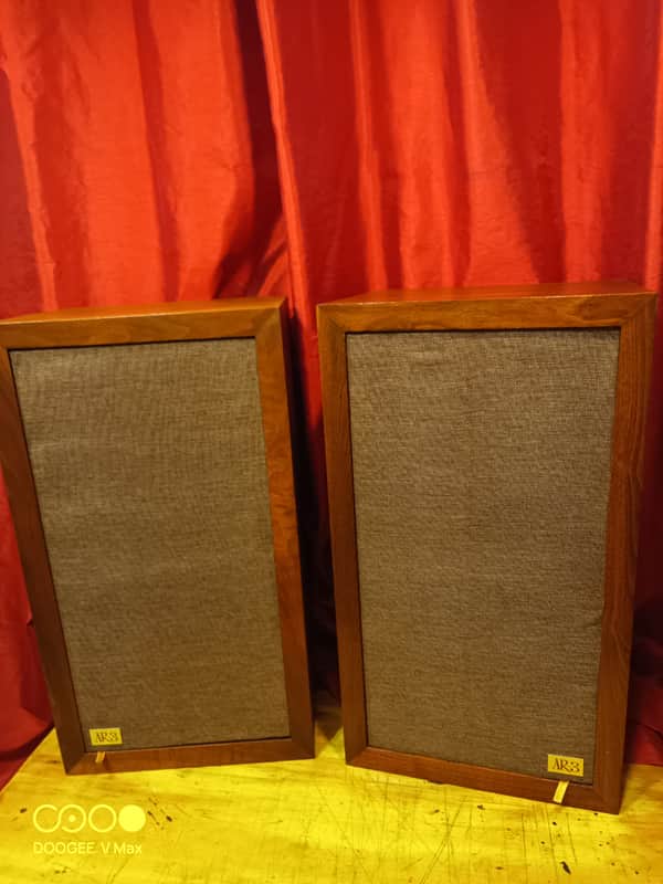 Acoustic Research AR 3 1962 - Oiled walnut image 1