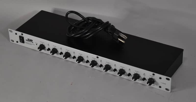 Stage Right SR 615108 8-Channel Mic/Line Rack Mixer w/Phantom Power image 1