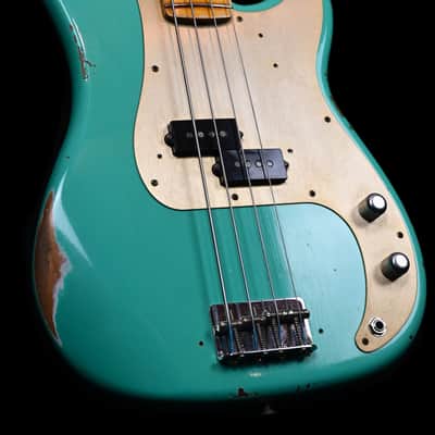 Fender Custom Shop '59 Precision Bass from 2018 in Seafoam Green with original Hardcase image 3
