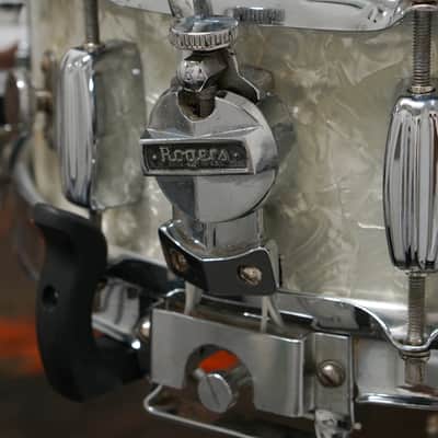 Rogers 5x14" Dynasonic Wood Snare Drum - 1960s White Marine Pearl image 5