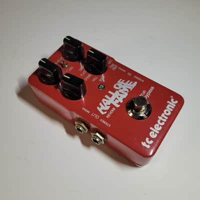 TC Electronic Hall of Fame Reverb 2011 - 2017 - Red image 2