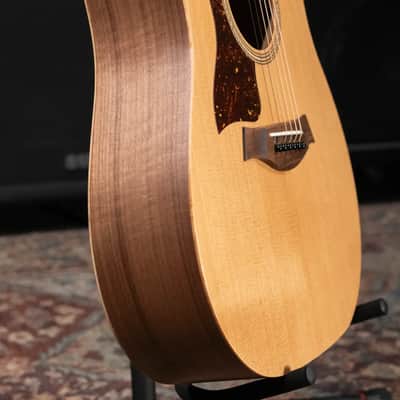 Taylor Academy 10e Left-Handed Dreadnought Acoustic/Electric Guitar with Gig Bag image 12