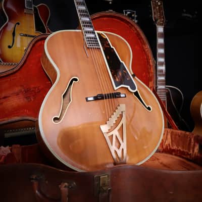 1950 D'Angelico New Yorker 18" Acoustic Archtop - Video image 18