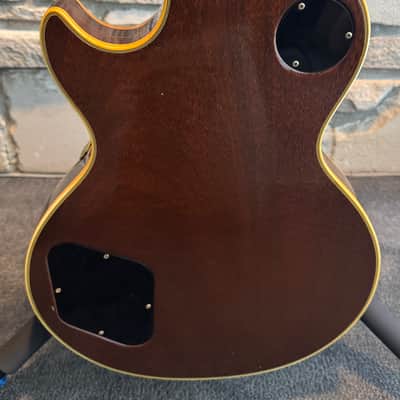 Gibson Les Paul Artisan 3-Pickup 1977 - Walnut image 11