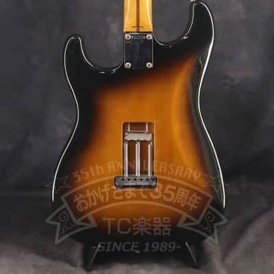 Fender Japan 1988-1989 ST57-55 2Tone Sunburst image 6