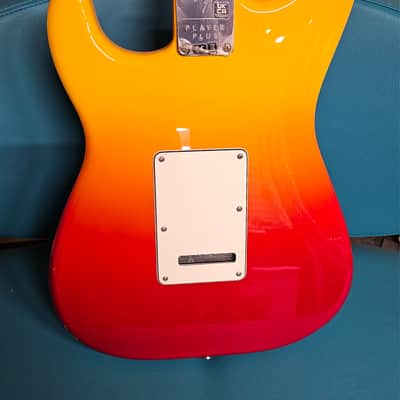 Fender Player Plus Stratocaster Guitar Tequila Sunrise image 11