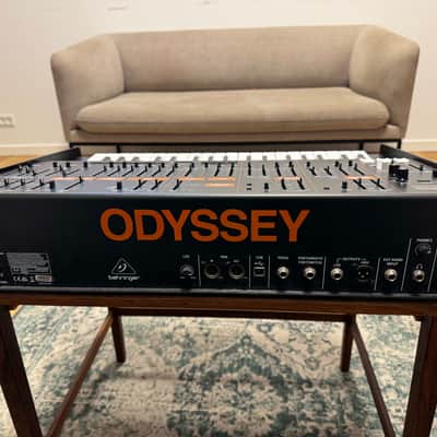 Behringer Odyssey 2019 - Present - Black Bild 4