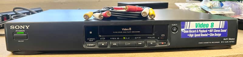 Sony EV-C25 NTSC 8mm VCR Video Cassette Recorder w/ New RCA Cables; Tested image 1