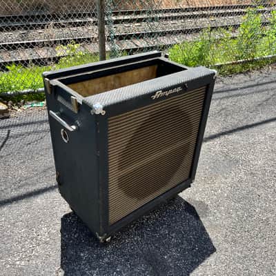 1964 Ampeg Portaflex Bass Amp 1x18" - new caps, new tubes image 9