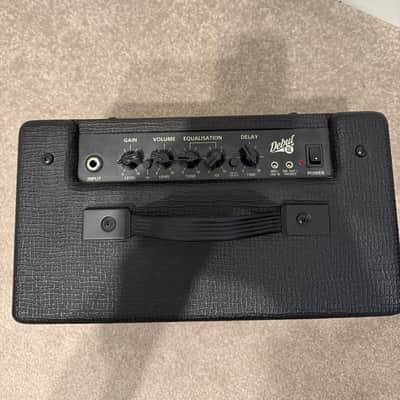 Blackstar Debut 15E Guitar Amp - Black image 2