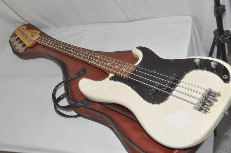 Fender PB70-70US
