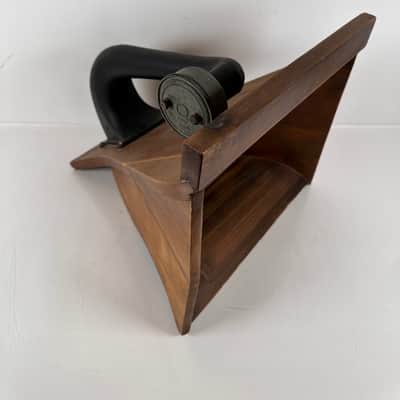 Atwater Kent Radio Horn Wood Vintage Tombstone image 1
