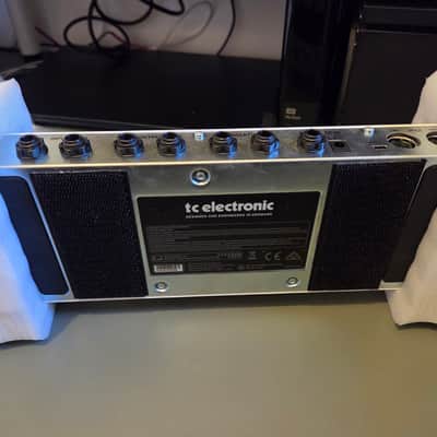 TC Electronic Plethora X5 TonePrint Multi-Effects Pedalboard 2020 - Present - White image 3