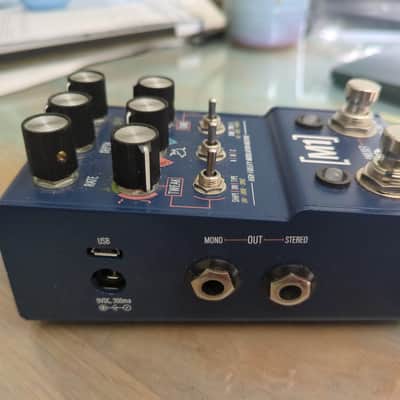 Walrus Audio Mako M1 High-Fidelity Modulation Machine 2022 - 2024 - Blue image 3