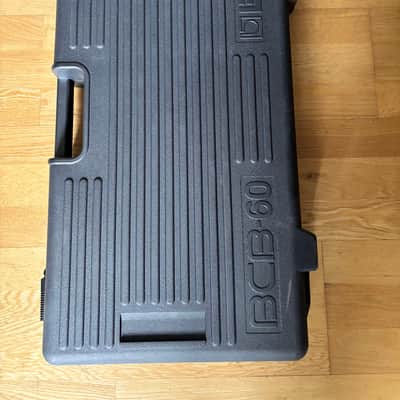 Boss BCB-60 Powered Pedalboard / Carrying Case – Routing Panel, Foam & Cables image 2
