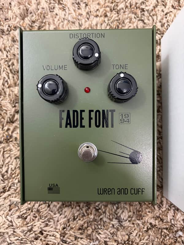 Wren and Cuff Fade Font '94