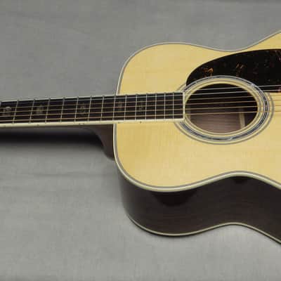 Martin J-40 2025 Natural image 4