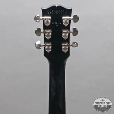 2022 Gibson Les Paul Classic image 5