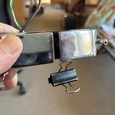 Rickenbacker 4000 4001 Horseshoe Parts Pickup with vintage 1950's 1960's Magnets and Baseplate image 7
