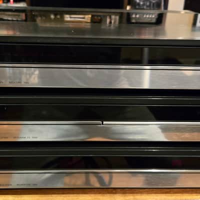 Bang and Olufsen  BeoMaster 7000 System image 2