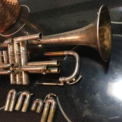 MAKE OFFER CORNET 1922 CONN 10A WONDER SILVER PLATE MISSING SOME PARTS NOT FUNCTIONING FREE SHIP image 6