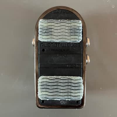 Planet Waves PW-CT-04 Chromatic Tuner 2010s - Silver image 4