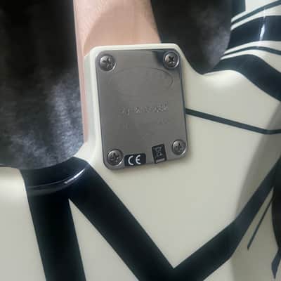 EVH Striped Series Electric Guitar 2013 - White with Black Stripes**ERUPTION!** image 12