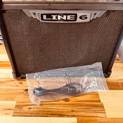 Line 6 Spider III 15 15-Watt 1x8" Digital Modeling Guitar Practice Amp 2006 - 2009 - Black image 1