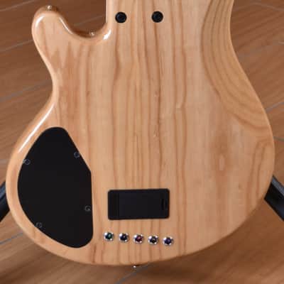 Lakland Skyline 55-02 Deluxe Natural image 12