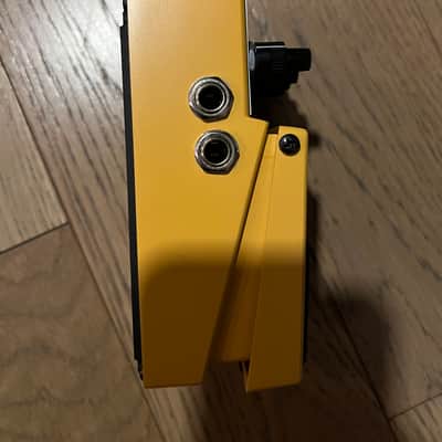 Boss AC-3 Acoustic Simulator (Dark Gray Label) 2006 - Present Yellow image 4