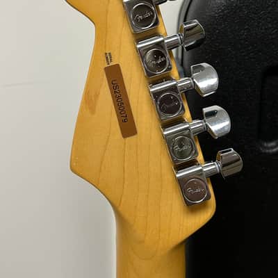 Fender American Professional II Stratocaster HSS with Maple Fretboard - Sienna Sunburst image 6