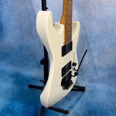 1990 Charvel Jackson DK-065 Dinky White, Made in Japan, MIJ image 6