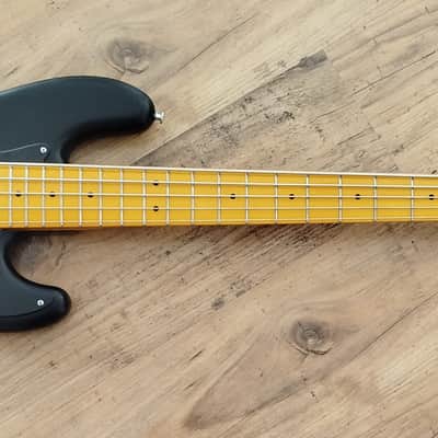 Fender Modern Player Jazz Bass V Satin 2014 - Black image 2
