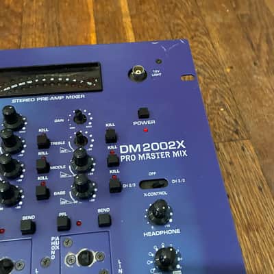 Numark DM2002X mixer 90s image 2