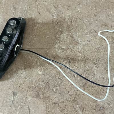 1976 Fender Stratocaster guitar pickup image 1