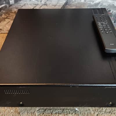 Denon Denon DCM-280 is a reliable 5-disc carousel CD changer 90s - Black image 6