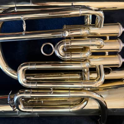 Euphonium, 3  piston,   with case and  mouthpiece. Large bore image 3