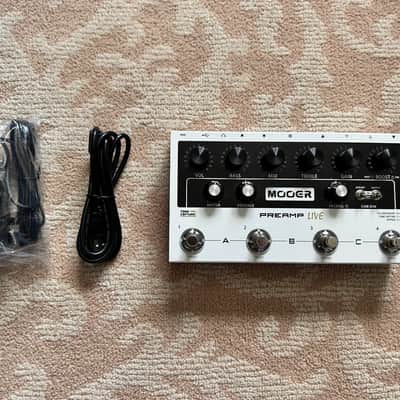 Mooer Preamp Live Digital Preamp Modeling Effect Pedal image 1
